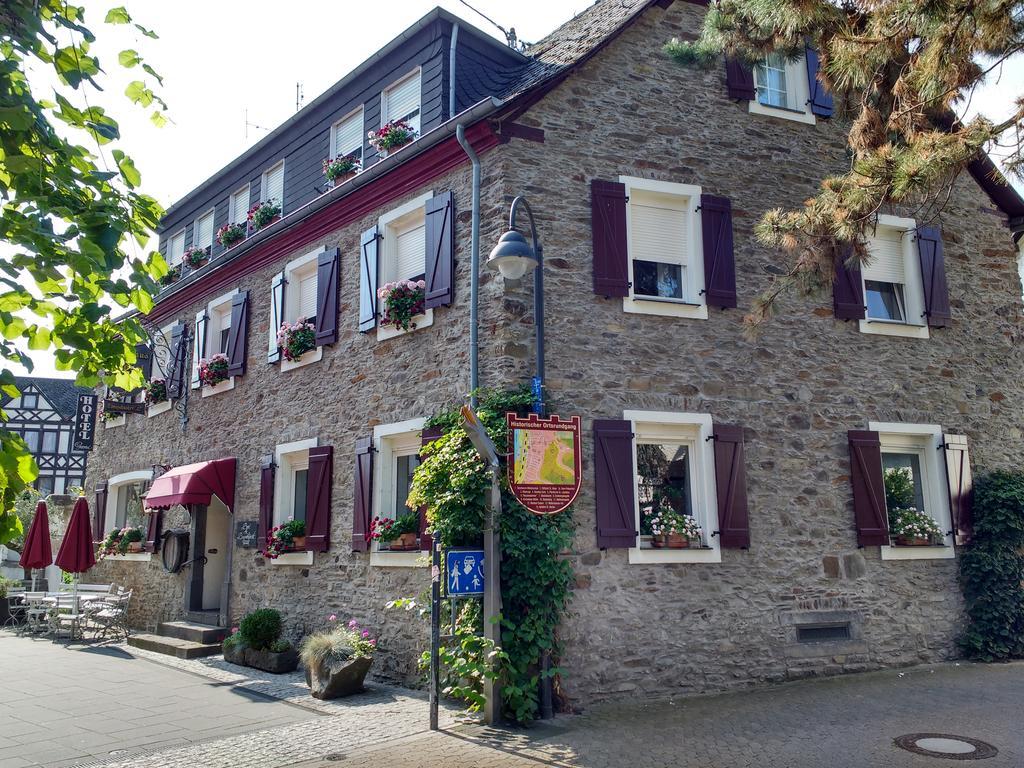 Hotel Garni Altes Winzerhaus Moselschaenke โคเบิร์น-กอนดอร์ฟ ภายนอก รูปภาพ