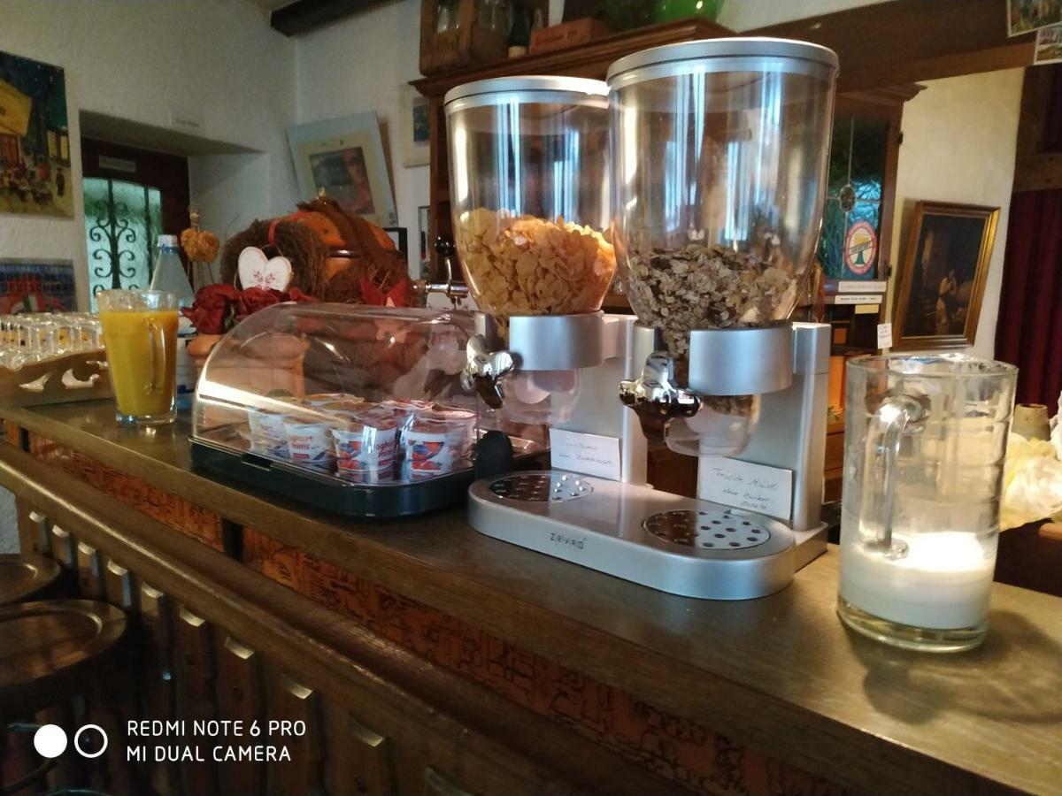 Hotel Garni Altes Winzerhaus Moselschaenke โคเบิร์น-กอนดอร์ฟ ภายนอก รูปภาพ
